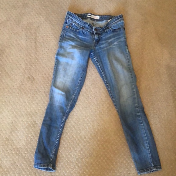 Levis Demi Curve Jeans - Picture 2 of 5